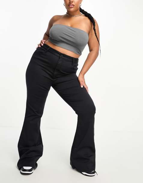 ASOS DESIGN Curve - Sorte formgivende jeans med svaj og ekstra stretch - view 1