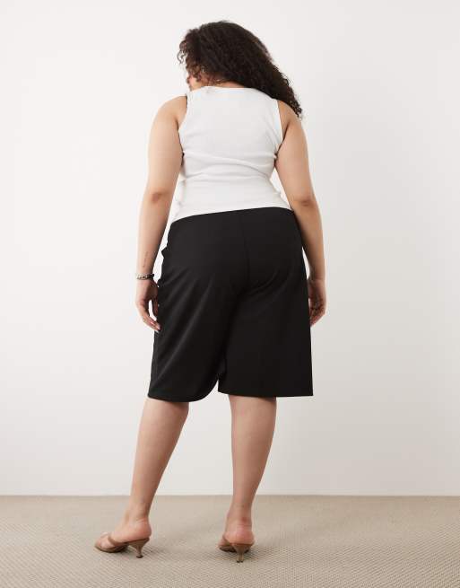 ASOS DESIGN Curve - Sorte tætsiddende og skræddersyede bermudashorts i twill - Del af sæt, 5 af 5