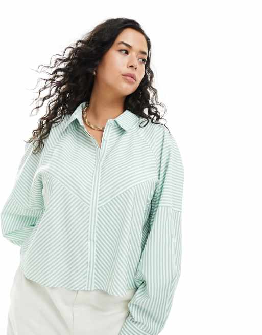 ASOS DESIGN Curve spliced detail volume shoulder shirt in green stripe, 4 of 4