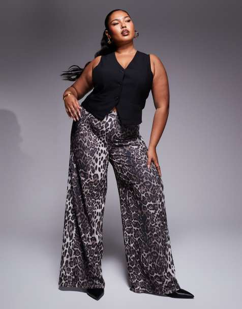 ASOS DESIGN Curve wide leg trousers in leopard print