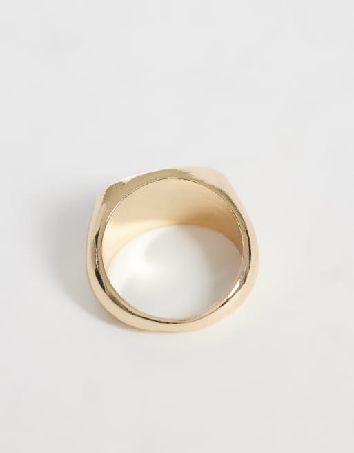 ASOS DESIGN Curve squared ring with faux-pearl in gold tone, 2 of 3