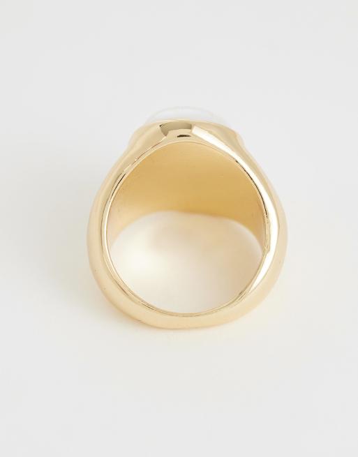 ASOS DESIGN Curve statement faux freshwater pearl ring in gold tone, 3 of 3