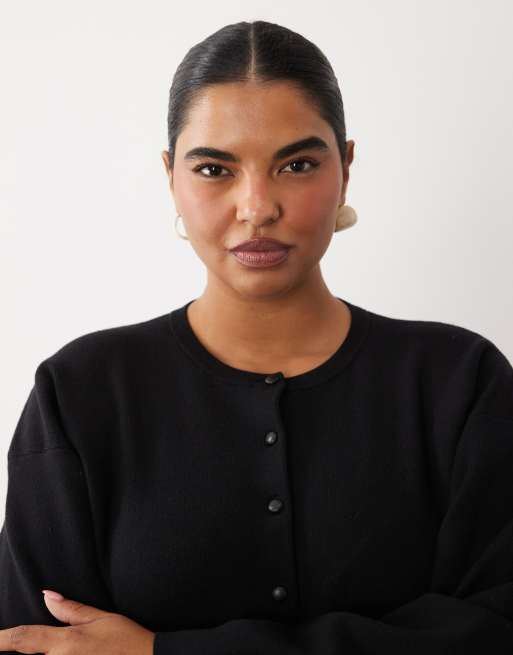 ASOS DESIGN Curve structured cardigan with faux leather buttons in black, 2 of 4