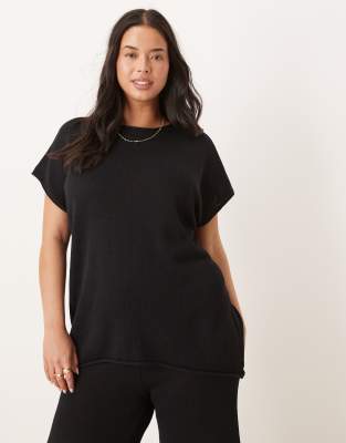 ASOS DESIGN Curve - Strukturiertes T-Shirt aus Strick in Schwarz, Kombiteil