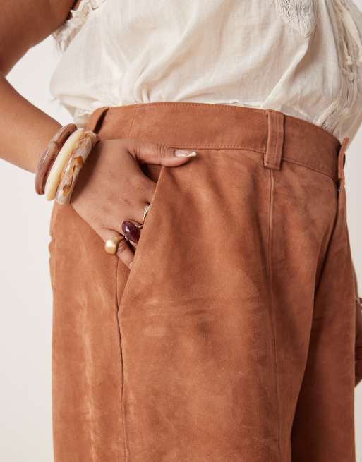 ASOS DESIGN Curve suede bermuda shorts in tan - part of a set, 2 of 5