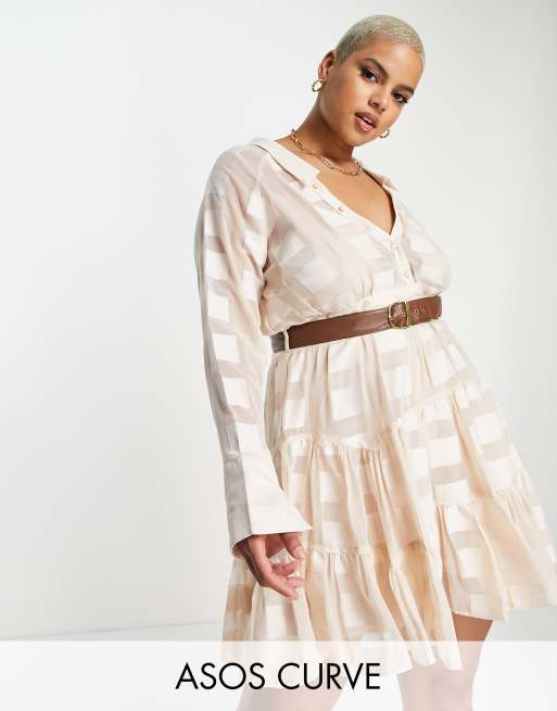 ASOS DESIGN Curve – Sukienka mini w teksturowane kwadraty z kołnierzykiem i paskiem