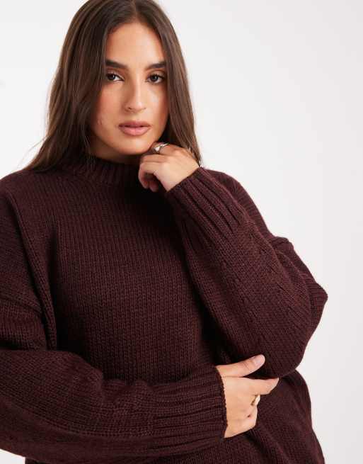 ASOS DESIGN Curve super oversized chunky crew neck jumper with curved hem in burgundy, 3 of 4