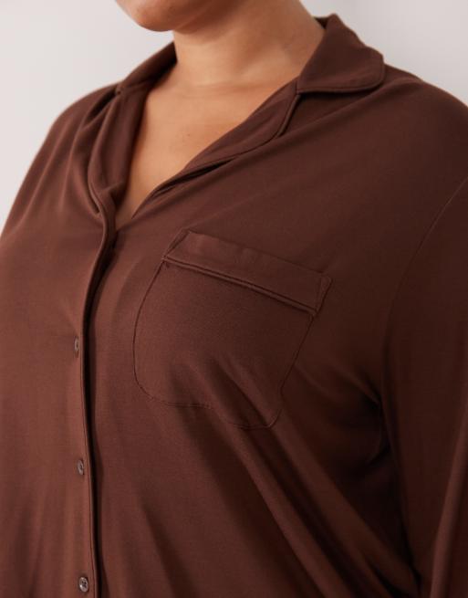 ASOS DESIGN Curve super soft long sleeve shirt & pants pajama set in chocolate, 3 of 4