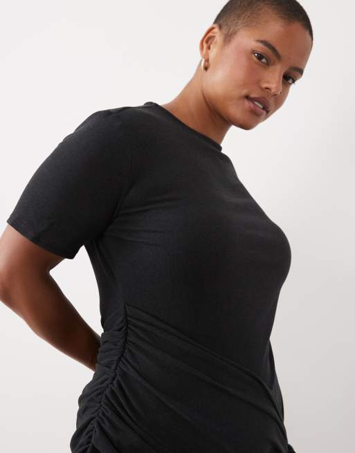 ASOS DESIGN Curve supersoftes Minikleid mit Bindeband an der Seite in Schwarz, 3 von 4