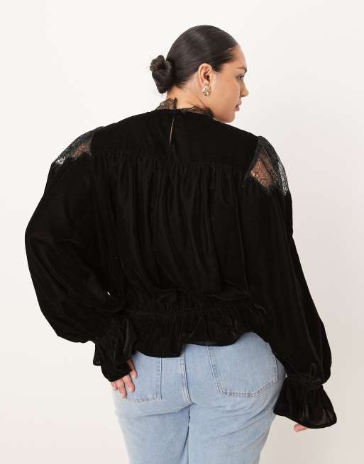ASOS DESIGN Curve – Svart blus i sammet och spets med hög krage och långa ärmar, 4 av 4