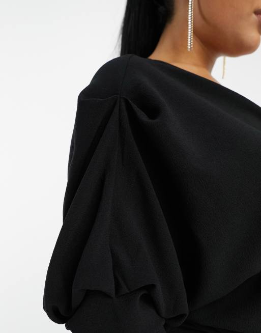 ASOS DESIGN Curve – Svart, slouchy midiklänning med en bar axel, 3 av 4