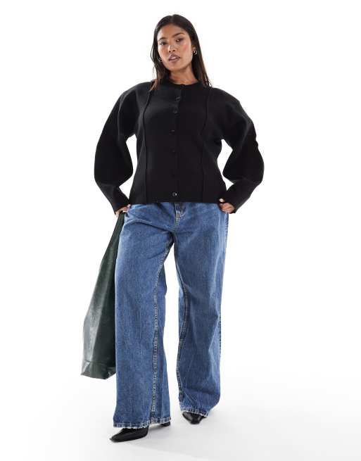 ASOS DESIGN Curve – Svart, strukturerad kofta med rund halsringning, axelvaddar och markerad midja, 2 av 4