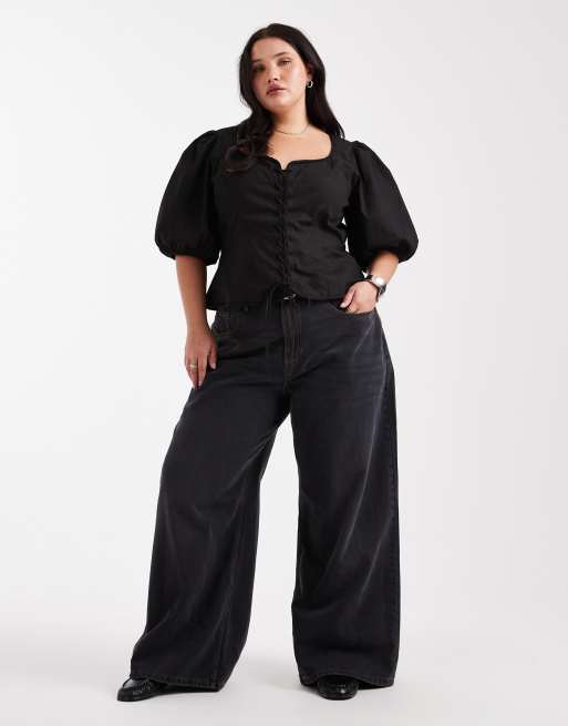 ASOS DESIGN Curve – Svart topp med puffärmar och snörning framtill, 2 av 4