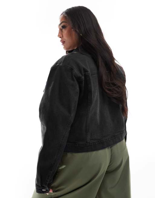 ASOS DESIGN Curve – Svart, tvättad jeansjacka i cowboystil, 2 av 4