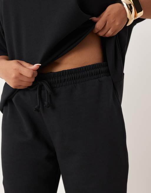 ASOS DESIGN Curve – Svarta, dubbelstickade mjukisbyxor med utsvängd design, del av set, 5 av 5