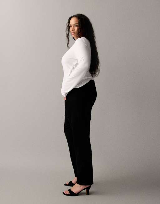ASOS DESIGN Curve – Svarta jeans i slim fit och mom-modell, 3 av 7