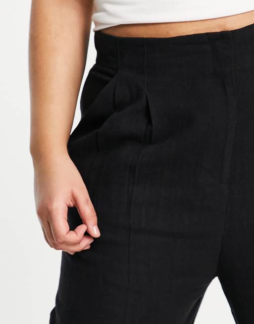 ASOS DESIGN Curve – Svarta, mjuka, avsmalnande mom byxor av linne , 2 av 4