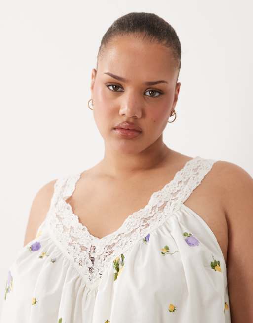 ASOS DESIGN Curve – Svartvit, prickig sommarklänning i minilängd med smock, v-ringning och spetslager , 3 av 4