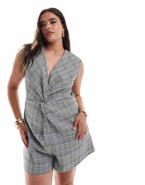 ASOS DESIGN Curve – Svartvit, rutig playsuit i bouclé med snurrad knut framtill - view 1