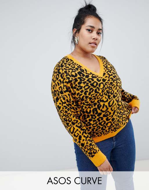 ASOS DESIGN Curve sweater with v neck in animal