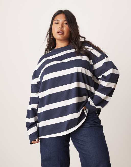 ASOS DESIGN Curve - T-shirt à manches longues - Bleu marine rayé, 2 de 4