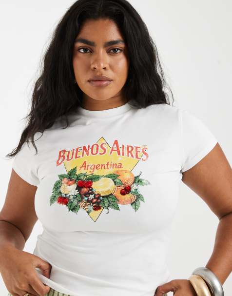 ASOS DESIGN Curve - T-shirt baby bianca con grafica di frutta "Buenos Aires" con perline - view 1