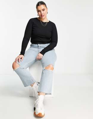 T-shirt corta nera con bordi smerlati-Nero - ASOS Curve T-shirt donna  - immagine1