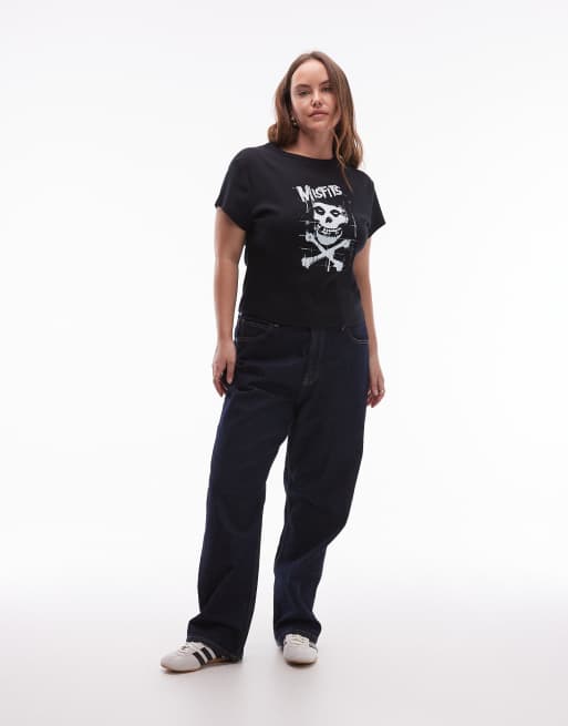 ASOS DESIGN Curve - T-shirt court côtelé avec imprimé Misfits - Noir, 4 de 4