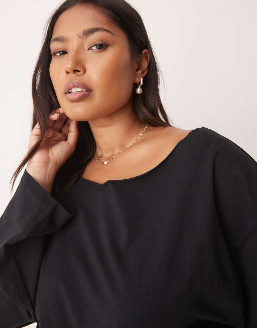 ASOS DESIGN Curve - T-shirt met blote schouder en lange mouw, 3 van 4