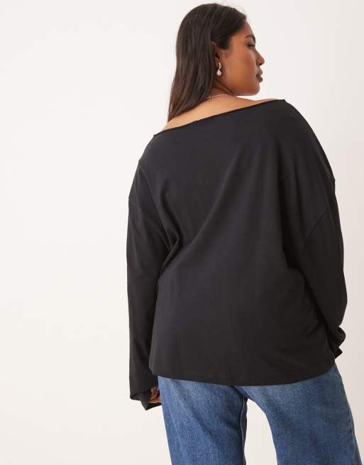 ASOS DESIGN Curve - T-shirt met blote schouder en lange mouw, 4 van 4