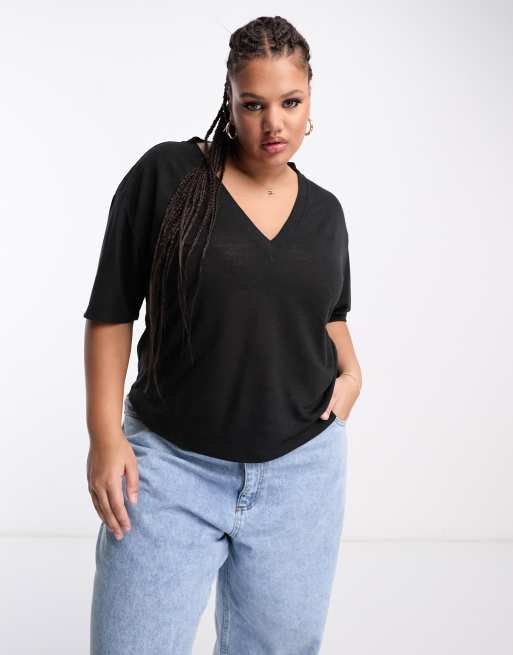 ASOS DESIGN Curve - T-shirt met V-hals en textuur in zwart