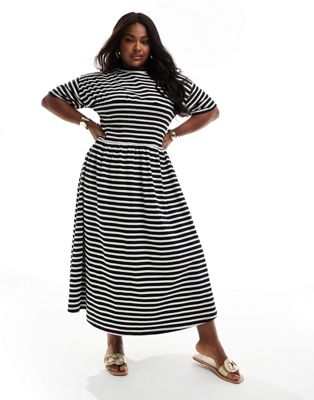 ASOS DESIGN Curve t-shirt midi dress with shirred bust in mono stripe
