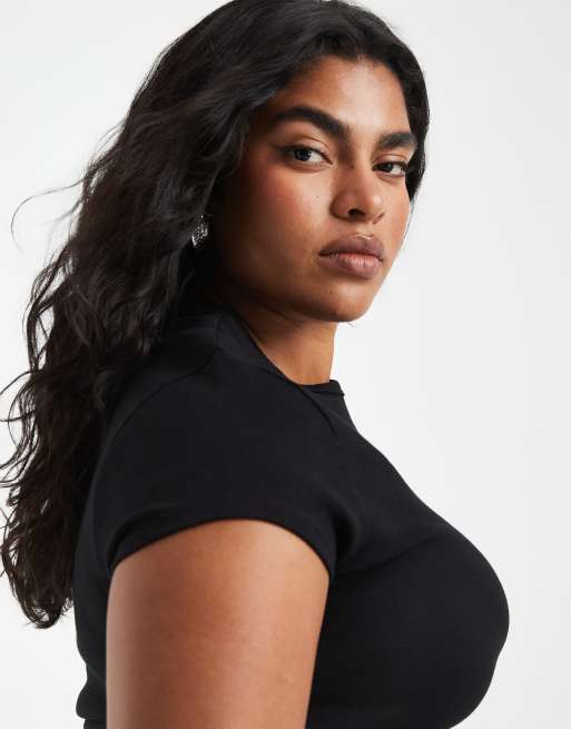 ASOS DESIGN Curve - T-shirt mini a maniche corte attillata nera, 3 di 4