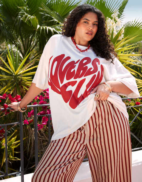 ASOS DESIGN Curve - T-shirt oversize avec imprimé Lovers Club - Crème - view 1