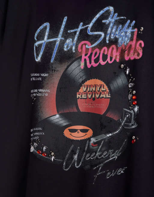 ASOS DESIGN Curve T-shirt oversize con applicazione e grafica vintage in vinile nera, 7 di 8