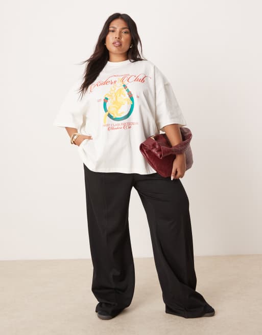 ASOS DESIGN Curve - T-shirt oversize con grafica con charm con cavallo