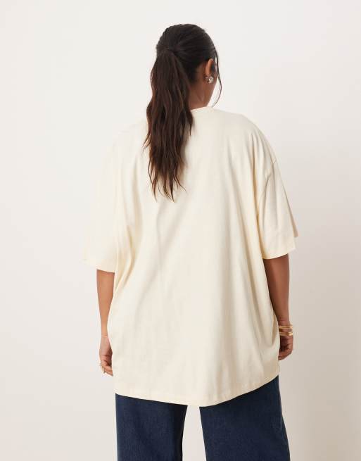 ASOS DESIGN Curve - T-shirt oversize rosa con grafica "Farmer" con pomodori, 2 di 4
