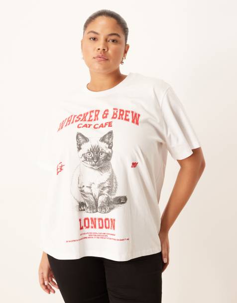 ASOS DESIGN Curve - T-shirt regular fit bianca con grafica "Cat Cafe" - view 1