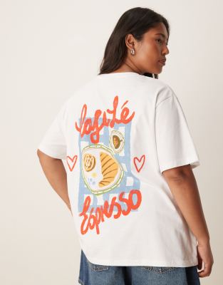 ASOS DESIGN Curve - T-shirt vestibilità classica bianca con grafica "Cafe Lé Espresso" sul retro - view 1
