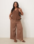 [ASOS DESIGN] ASOS DESIGN Curve tailored ankle grazer pants with PU belt in mocha-Brown 20 Mocha