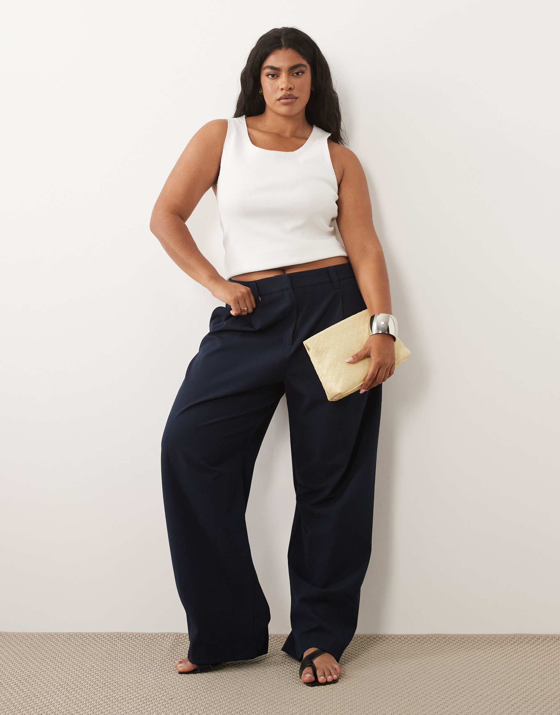 asos design curve tailored arch barrel leg pants in navy
