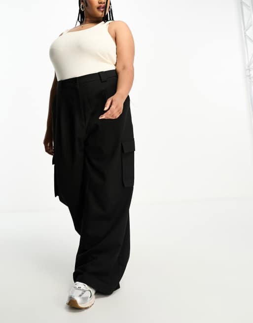 ASOS DESIGN Curve tailored cargo trouser in black, 4 of 4