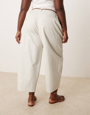 Asos Design Curve Tailored Extreme Barrel Pants With Pleat Detail