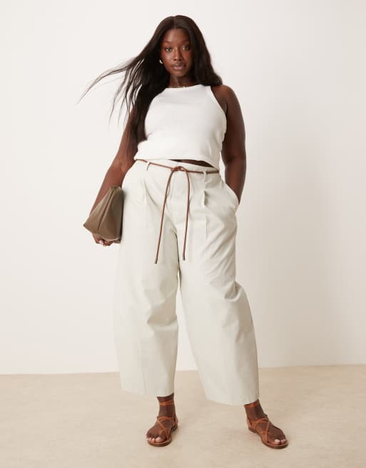 ASOS DESIGN Curve tailored extreme barrel pants with pleat detail in stone, 3 of 5