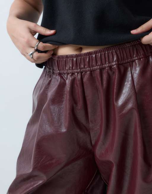 ASOS DESIGN Curve Tailored faux leather tapered pants in brown crackle, 2 of 5