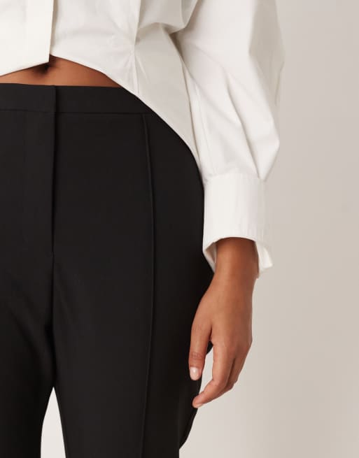 ASOS DESIGN Curve tailored flare pants in black, 2 of 5