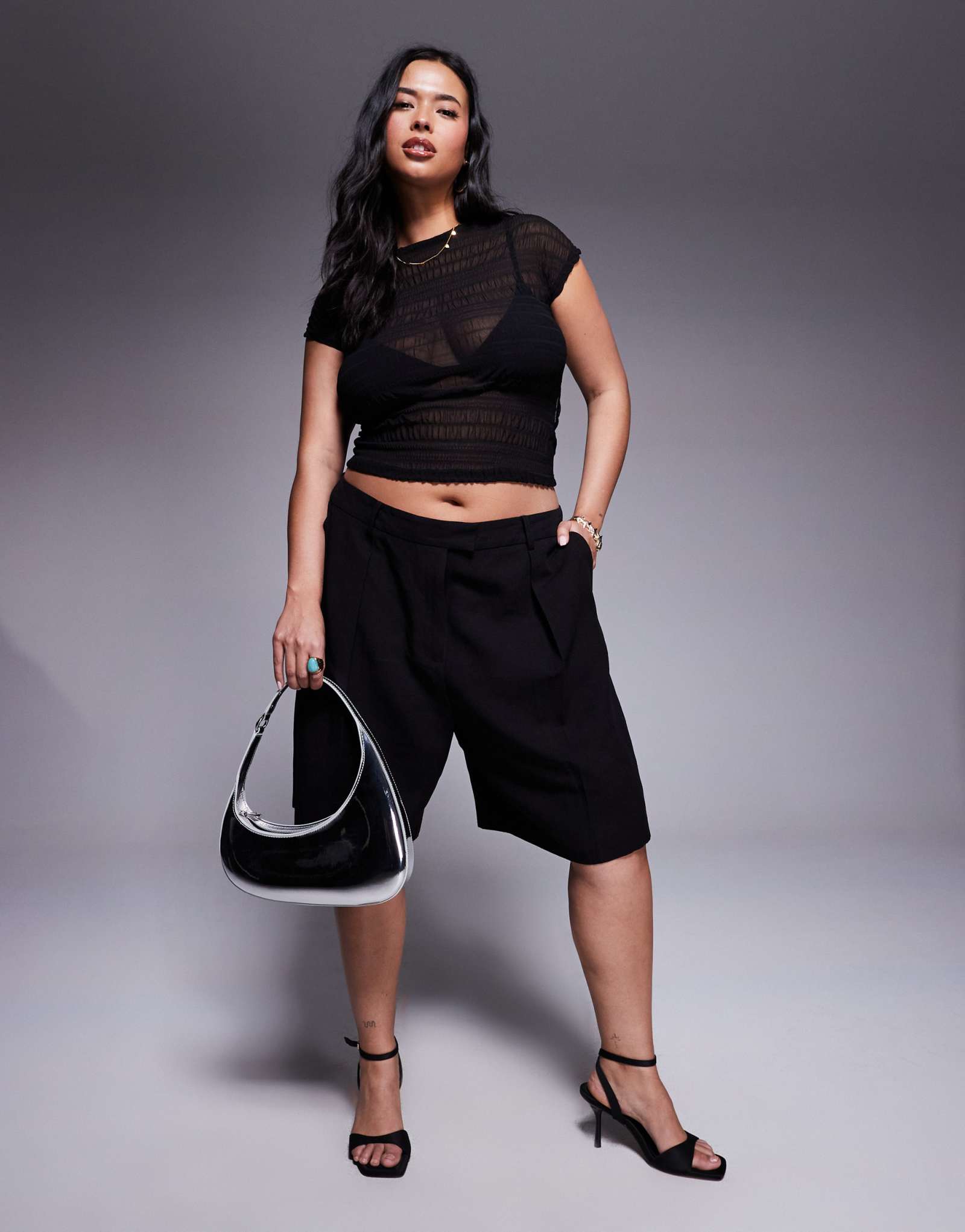 ДИЗАЙНЕРСКИЕ шорты ASOS DESIGN Curve из льняной смеси, сшитые на заказ, удлиненные городские шорты черного цвета