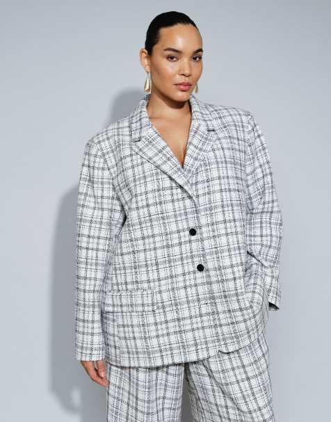 ASOS DESIGN Curve Tailored oversized blazer in winter white check - view 1