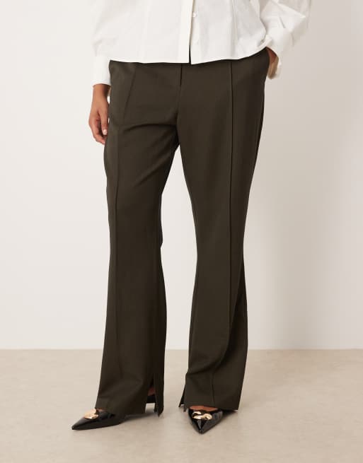 ASOS DESIGN Curve tailored seam detail flare suit trousers with split hem in olive , 2 of 5