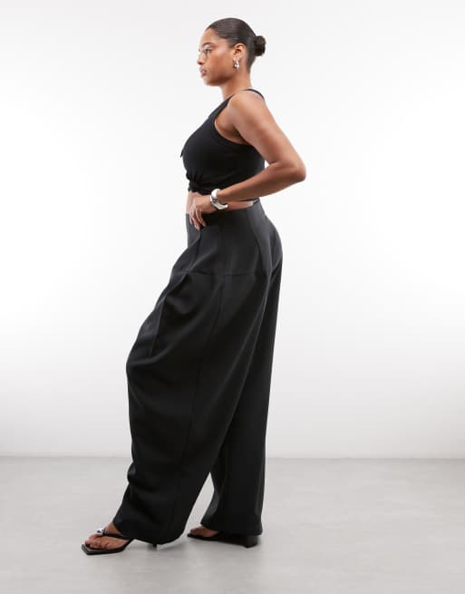 ASOS DESIGN Curve Tailored snatch waist wide leg pants in black, 2 of 5